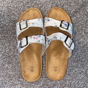 Flower Strap Sandals